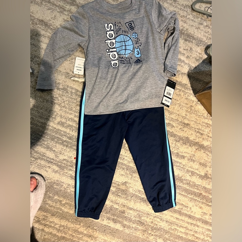 NWT - Adidas Outfit - 4T Boys